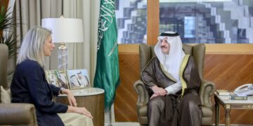 سمو أمير المنطقة الشرقية يستقبل سفيرة الجمهورية الهيلينية لدى المملكة