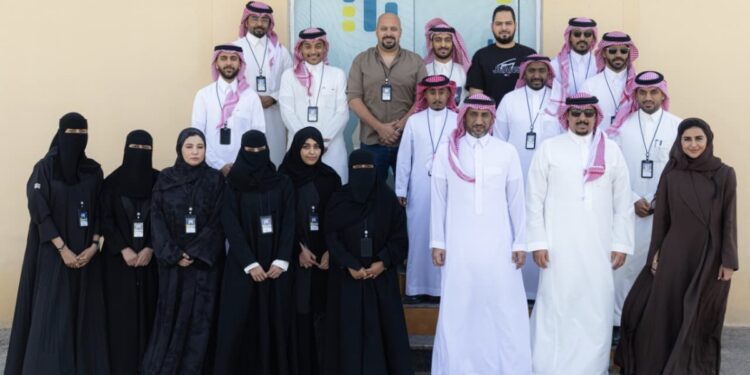 الجيل يحتفي بصعوده إلى دوري الدرجة الأولى بحضور رئيس النادي ونائبه