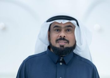 دغشر محمد عياشي.. رائد في عالم السوشيال ميديا