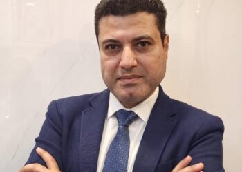 بين حُسن النية وسوء النتيجة: أخطاء تربوية شائعة “تفرمل” تطور طفلك