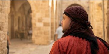 المطرب أمين سلطان يجدد دماء الأغنية العربية بـ “لبنان وبس”