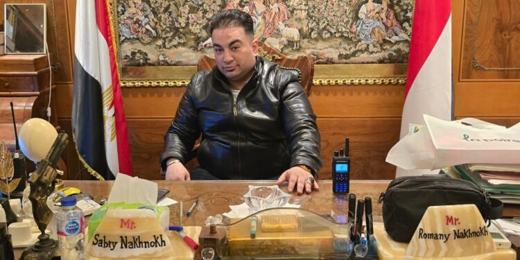 الكوتش هشام الغرباوي بصمة ذهبية في عالم الملاكمة ومسيرة حافلة بالإنجازات