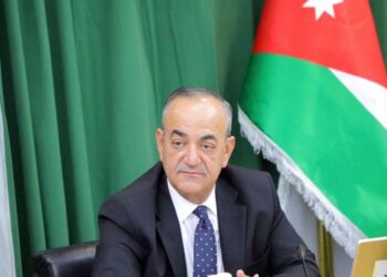 تراتيل العرق: حين يكتب التعب سيرة الخلود