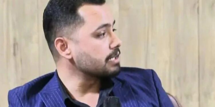 (الشباب في السياسة)