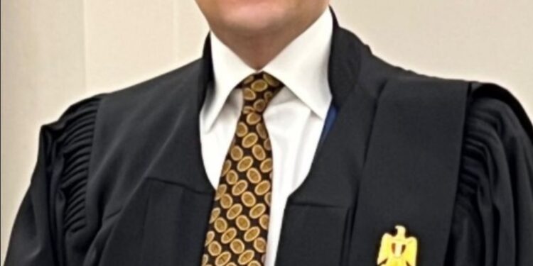 المستشار عمرو عاصم عبدالجبار دفاع احد المتهمين فى القضيه : تنازع الاختصاصات فى قضيه مستريح البيتكوين بين المحاكم تنظر فيها محكمة النقض بعد ان احيل تنازع الاختصاص لها