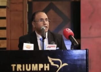 نجاحات بارزة للمستشار الاقتصادي خالد إسماعيل في عالم الاقتصاد و إدارة الأعمال