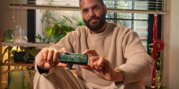 ايكوس”IQOS” تدعم الفن المحلي من خلال تجارب إبداعية غامرة