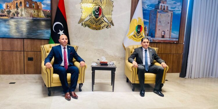 انطلاق اجتماع إعمار ليبيا في بنغازي بمشاركة تحالف مصري دولي