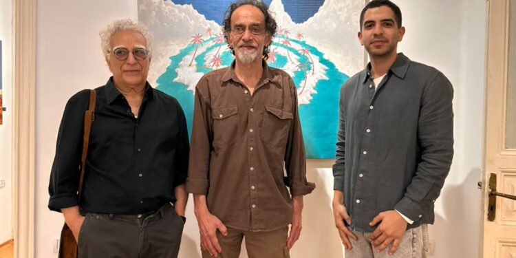 “ذهب مهجور”.. قراءة معاصرة لمعنى القيمة في معرض عمرو مغربي بالمشربية