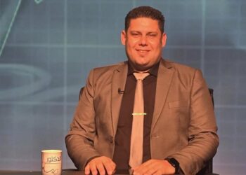د. عادل شمس يحذر من مخاطر “التوحد الافتراضي” وأثره على المهارات الاجتماعية للأطفال