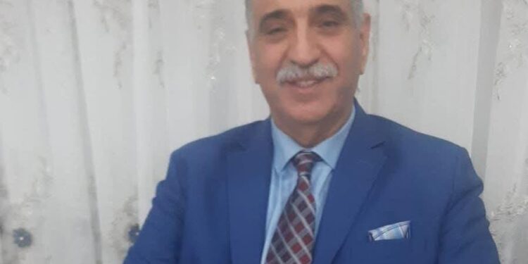 “المخبوء تحت لسانه”