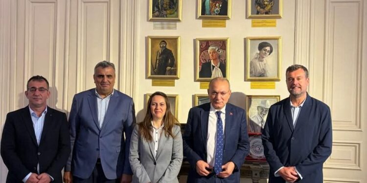 “السفير التركي يبحث مع شركة «بوني سوكس» توسيع استثماراتها في مصر وإنشاء منطقة حرة خاصة”