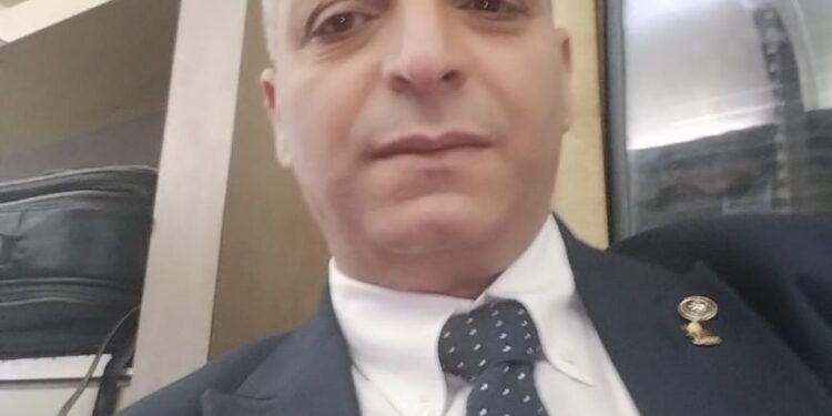 الأستاذ إيهاب عبد الحليم.. وجهٌ مشرف للسياحة والضيافة المصرية داخل قطارات النوم