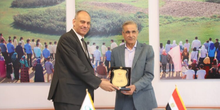 تعاون مشترك لجامعة هليوبوليس مع هيئة البريد المصرى