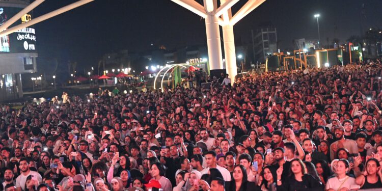 ديسكو مصر وناصر يحولان بلازا برميلان مول إلى ساحة احتفال عالمية في افتتاح البلازا