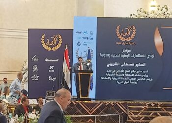 فرص النماء” تفتح آفاقًا جديدة للشراكة المصرية اليمنية.. دعوات لتعزيز الاستثمار والتوسع نحو الأسواق العالمية