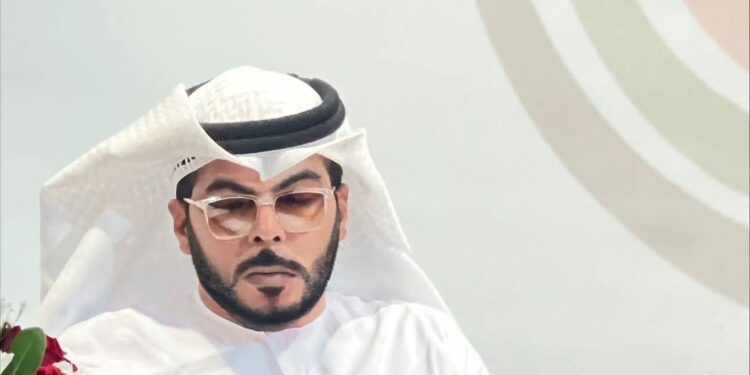 منظمة طفولة آمنة تمنح “خالد السلامي” درع الريادة لإسهاماته الفاعلة في حماية حقوق الأطفال