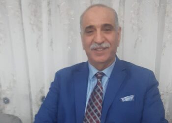 المتواضع والمتذلل