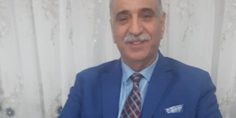 المتواضع والمتذلل