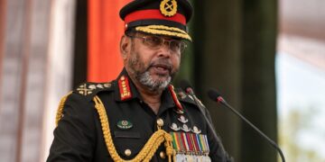 القيم قبل الأزمات: الرسالة الأعمق في حديث رئيس الجيش البنغلاديشي