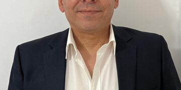 عصام حسين.. أفضل شخصية لعام 2026.. قيادة تسويقية صنعت الفارق واستحقت التقدير