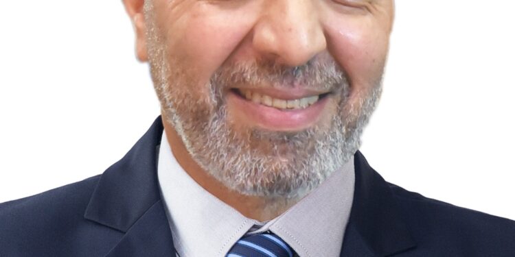 غرفة صناعة الأخشاب والأثاث تبحث التوسع في الأسواق الخارجية وتعميق التصنيع المحلي لزيادة الصادرات