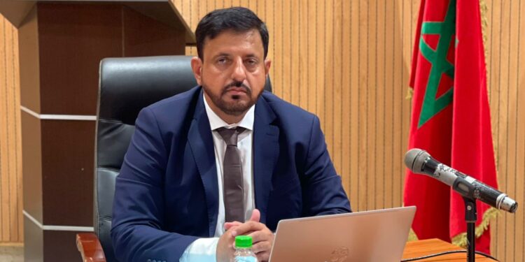 الدكتوراه للعلياني في أطروحته حقائق وأفاق الاستثمار الصناعي