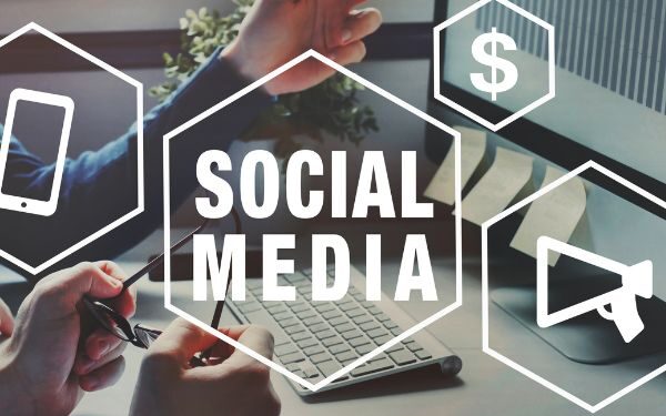 علي العمودي يرصد التحول الرقمي.. كيف أعادت السوشيال ميديا تشكيل الرأي العام في الشارع العربي؟