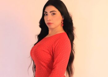 الفنانة ​غادة محمود تشعل الأجواء بإطلالة “حمراء” تخطف الأنظار