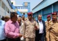 نائب رئيس الأركان يتفقد فرع المؤسسة الاقتصادية بعدن