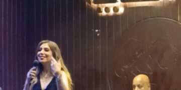 ليلة لا تُنسى الفنانة روزاليا تشعل أجواء كوفى “الطابية” بحفل استثنائي