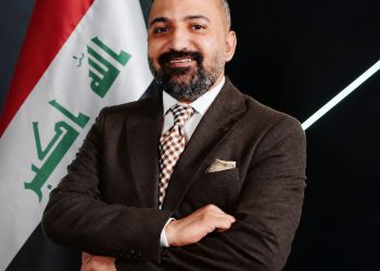 التغطيات الميدانية والتحليل العميق:  كيف اعتلى عبد اللطيف الهجول  قمة الإعلام في بريطانيا؟