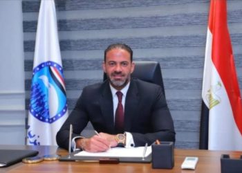 المهندس هشام أباظة يطالب بتحقيق عاجل في تسجيل خطوط محمول ببيانات المواطنين دون علمهم