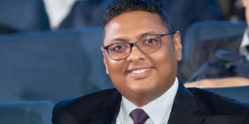 تجديد الثقة في الدكتور إسماعيل العربي.. تقدير لمسيرة من العمل والعطاء بقطاع الصحة في البحر الأحمر