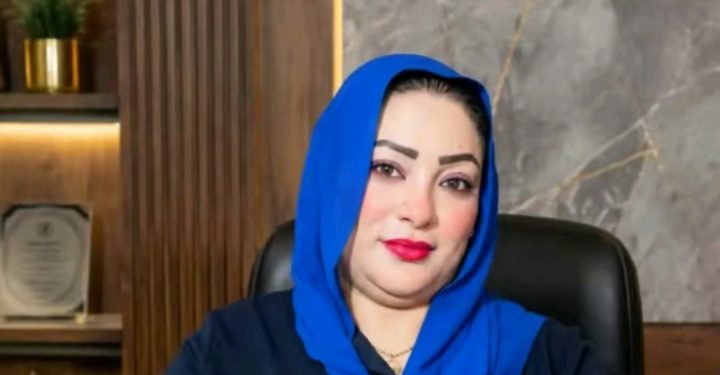 المعلمة أم عمر.. من تحديات البدايات إلى واحدة من أبرز تجار الموبيليا والأثاث في الفيوم