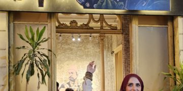 ياسمين الجلاد تستعرض تاريخ مصر بأسلوب السوشيال ميديا