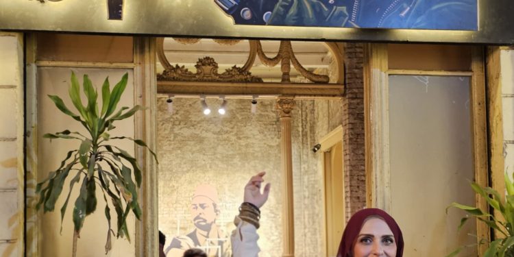 ياسمين الجلاد تستعرض تاريخ مصر بأسلوب السوشيال ميديا
