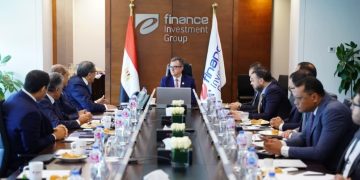 وزير التخطيط يزور مجموعة “إي فاينانس للاستثمارات المالية والرقميه”.. ويؤكد: مساهمة “الاستثمار القومي” في المجموعة نموذج رائد للاستثمار المؤسسي التنموي