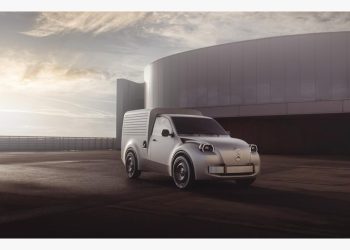 سيتروين تستحضر التصميم الأيقوني لمركبتها التجارية الخفيفة «2 CV Fourgonnette» من خلال مفهوم جديد يجمع بين الأصالة والرؤية العصرية