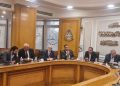 شعبة حماية البيئة بالغرفة التجارية للقاهرة تبحث مع وزارة العمل و«التأمينات» معوقات عمل الشركات
