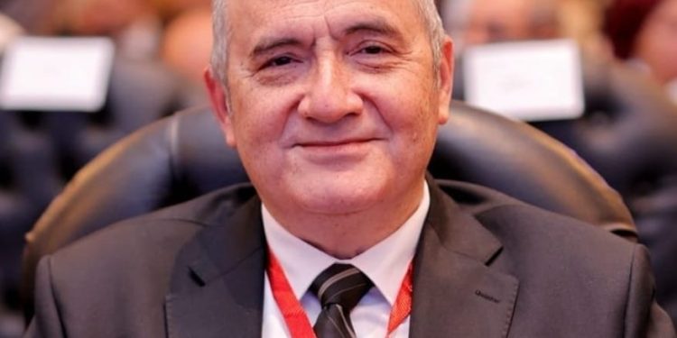 إنجاز طبي غير مسبوق بالجمهورية التعليمى منظار متقدم ينقذ رضيعة 10 أشهر ويجنبها جراحة جديدة