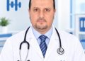 د.عروة حاميش أخصائي الباطنية بمستشفيات الحمادي